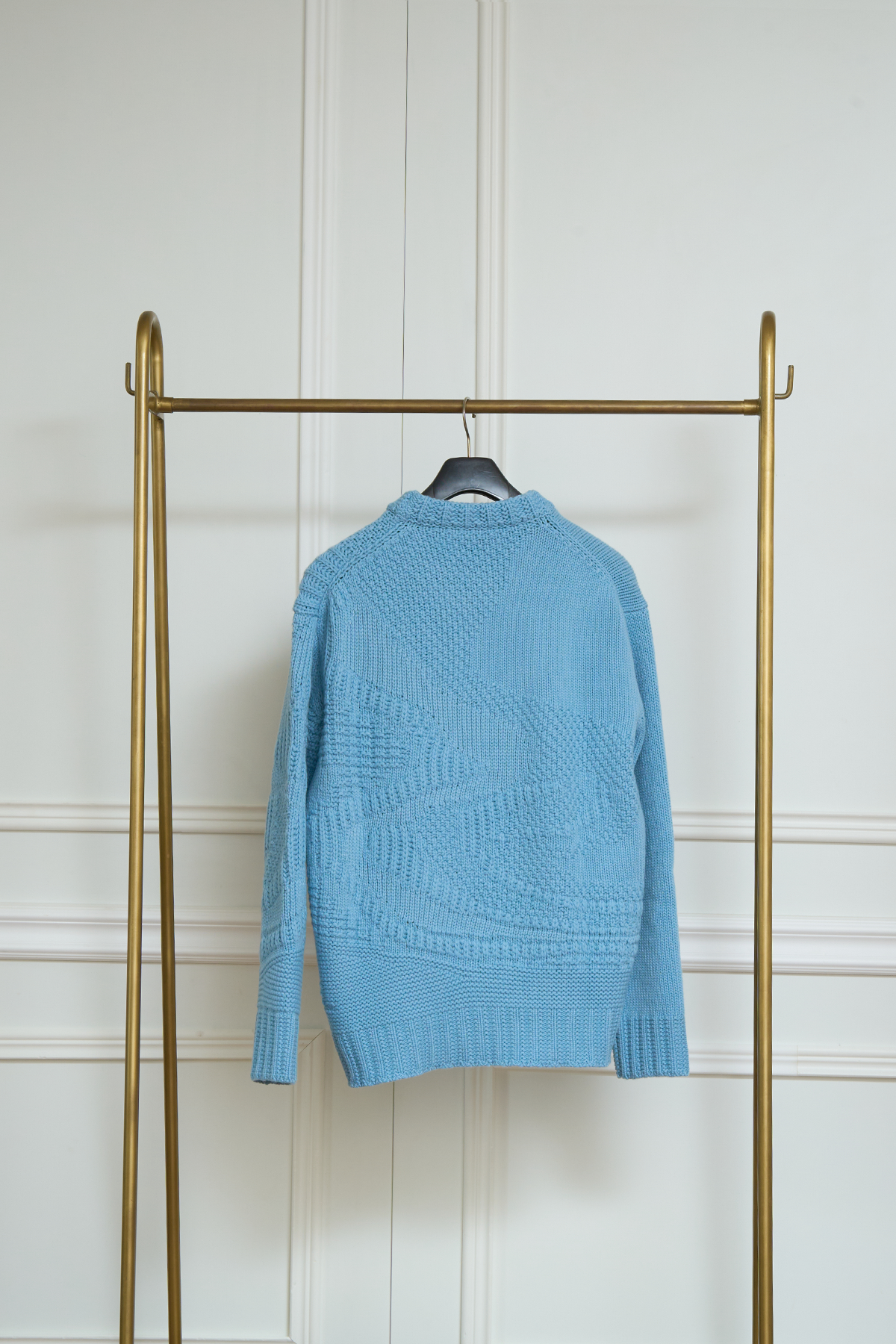 Grobstrick-Pullover in hellblau