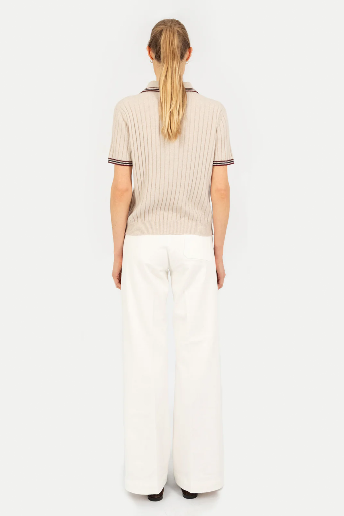 Poloshirt beige Rückansicht Anna V Berg - C.Wirschke Düsseldorf