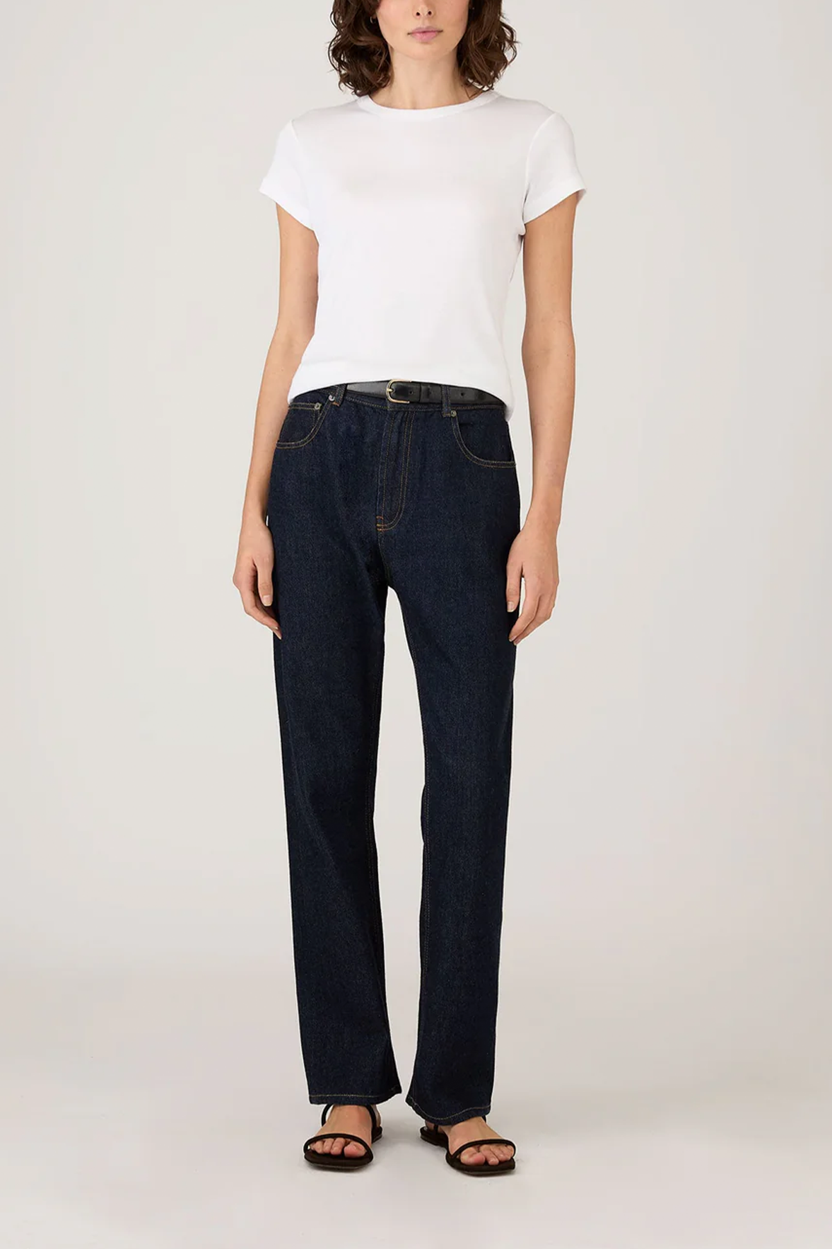 Geripptes T‑Shirt in weiß