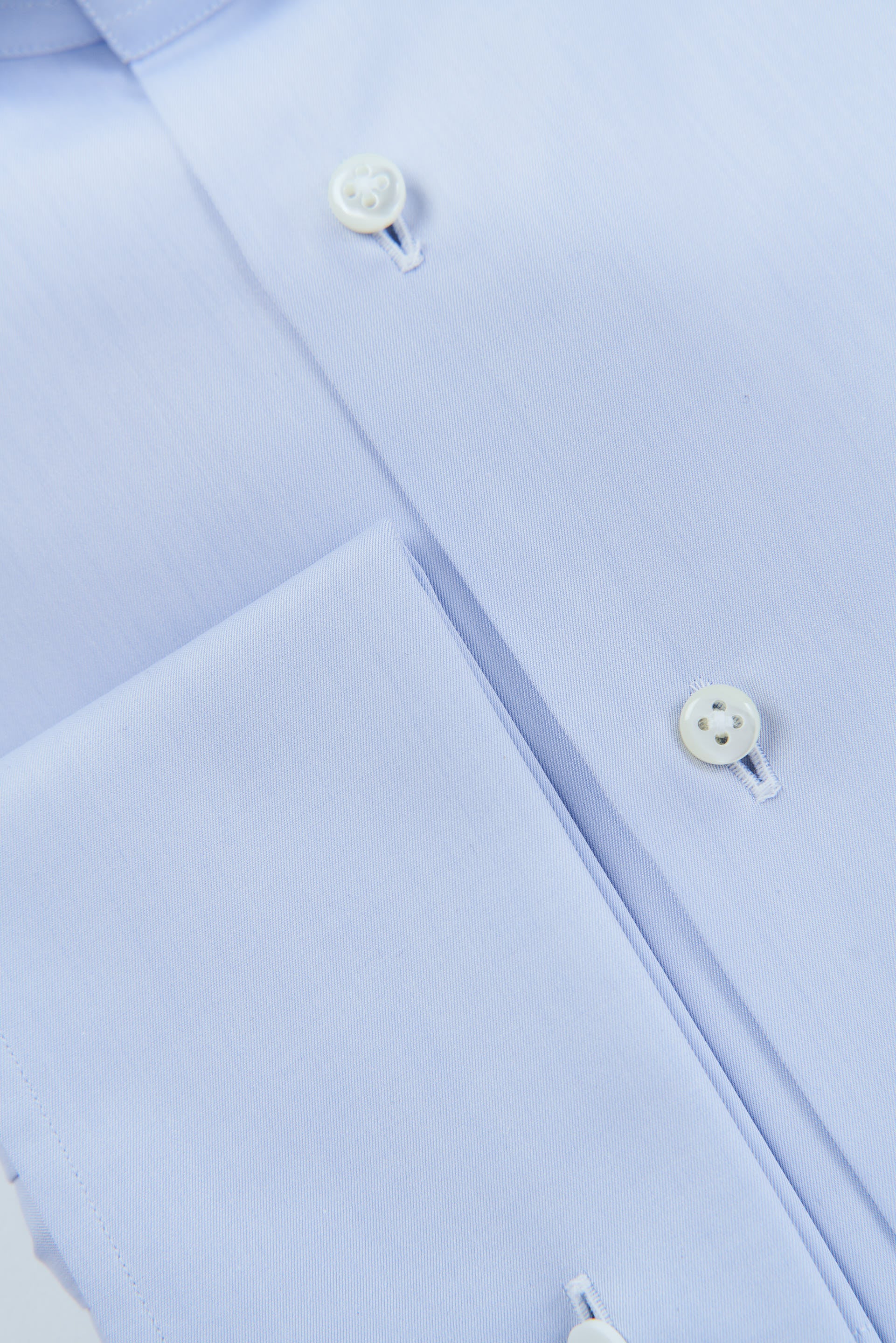 Twill Hemd in hellblau mit Haifischkragen