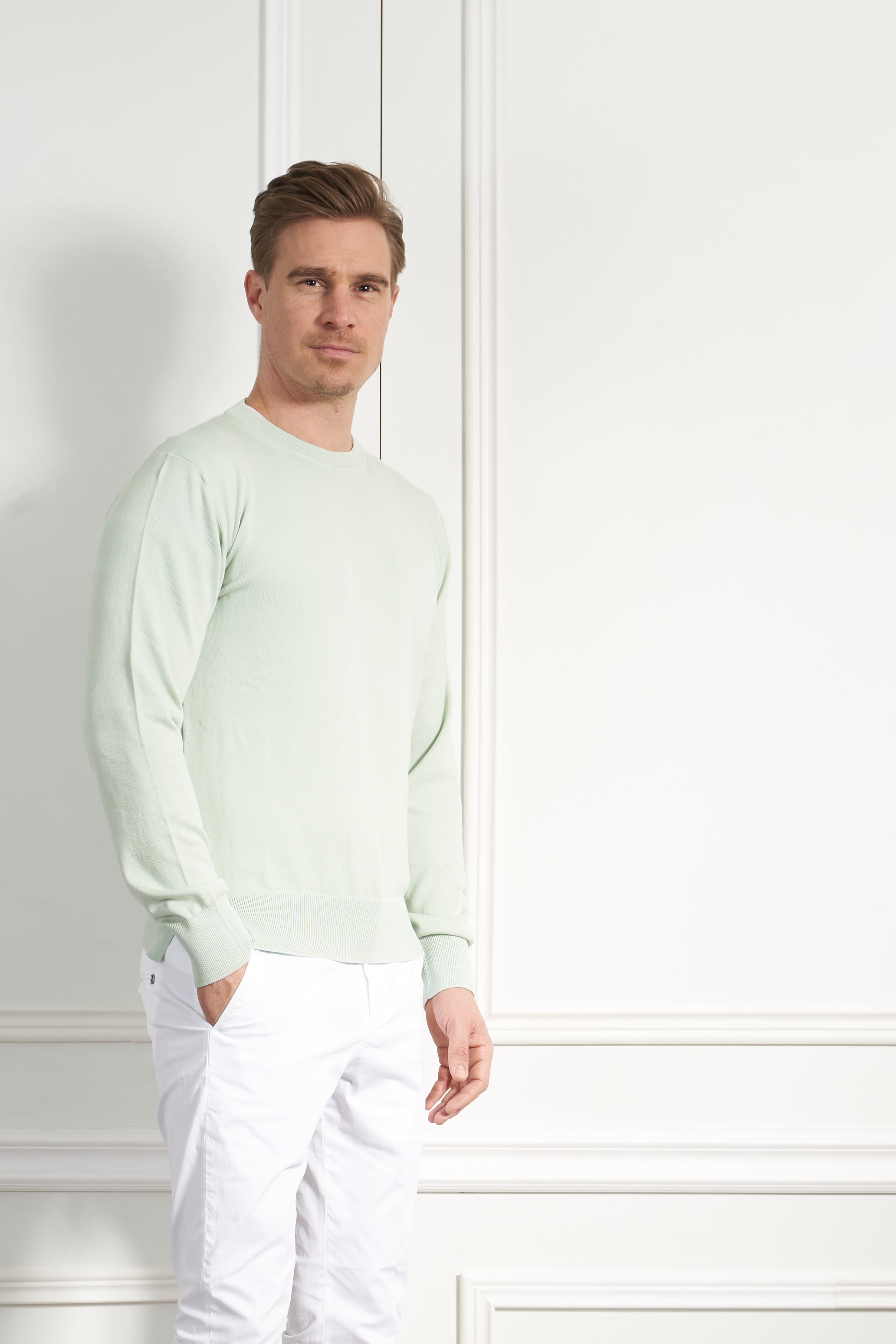Pullover in grün