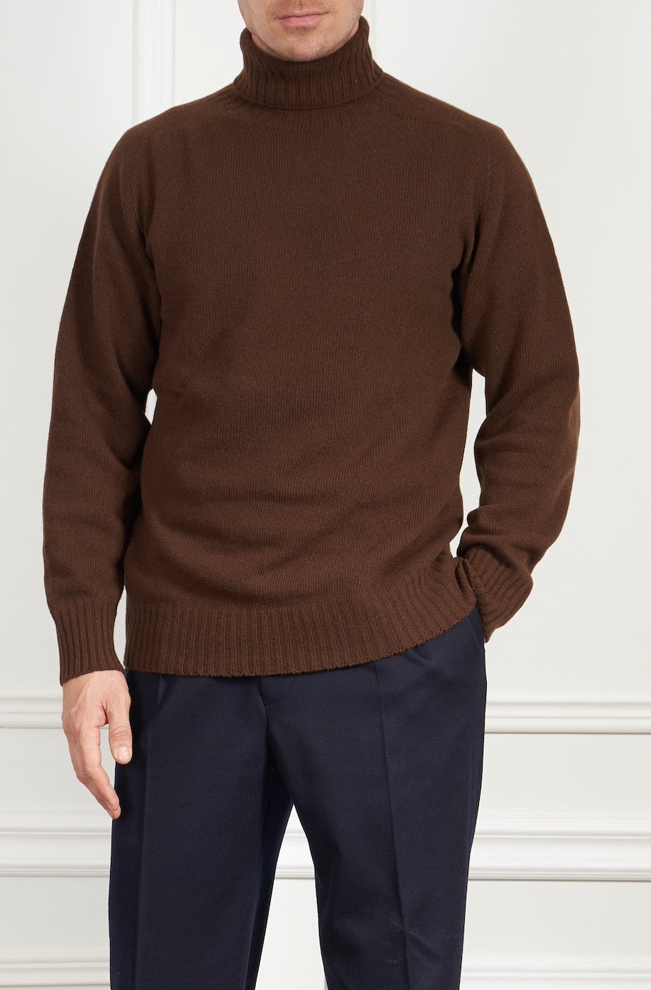 Rollkragenpullover in braun
