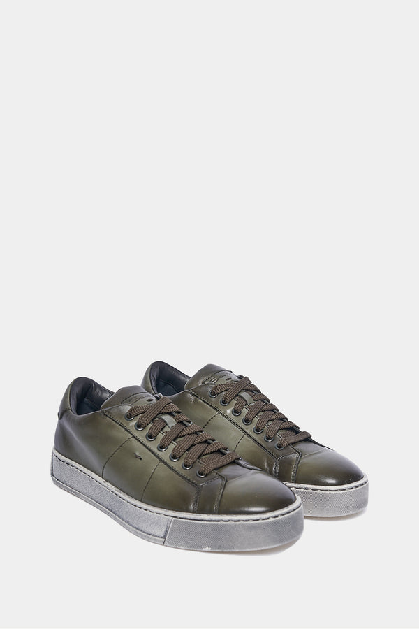Sneaker in oliv